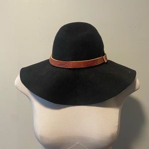 Urban Outfitters WHISLER CIVILIAN Boho hat